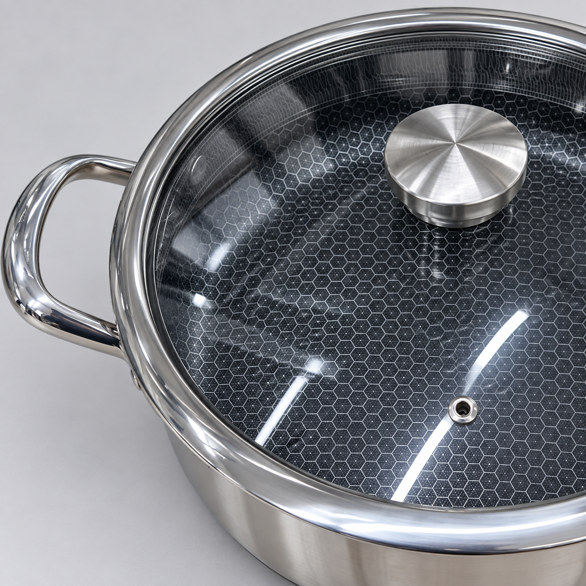 Laser Fish Pot 26cm - Image 3